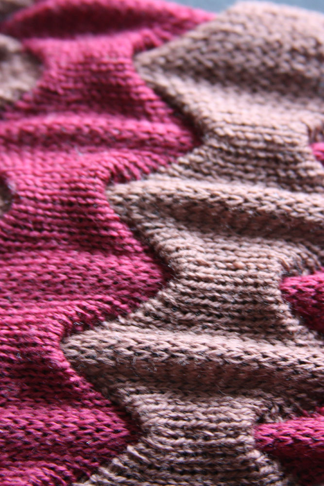 knitting machine knitting Fully Fashioned skirts