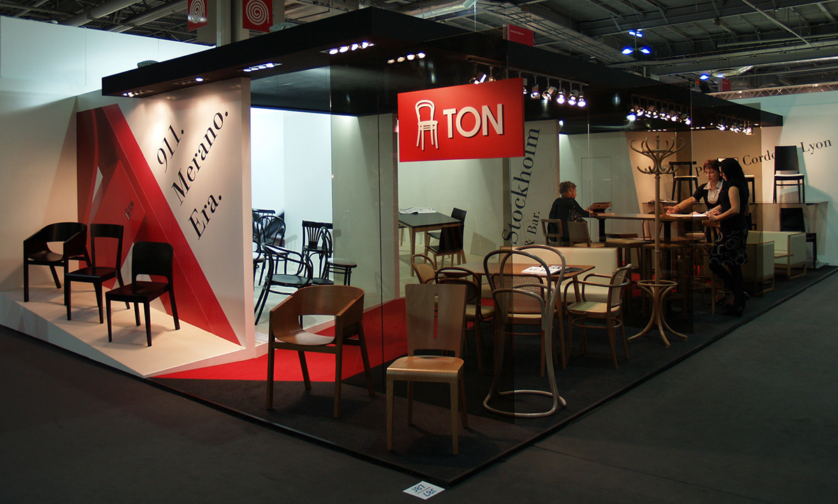 hotel Exhibition  booth bentwood furniture ton.cz