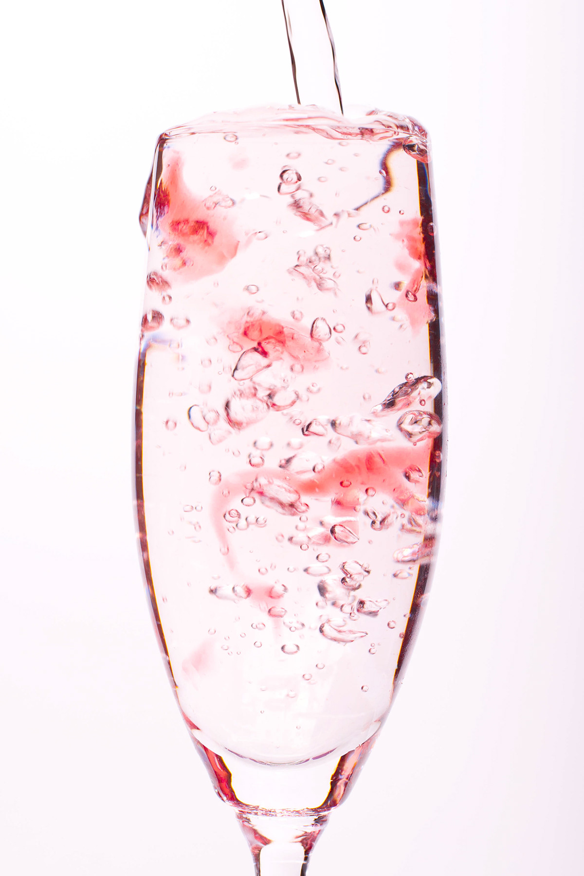 water red deform shapes dissolve bubbles splash fast shutter Form Liquid glass
