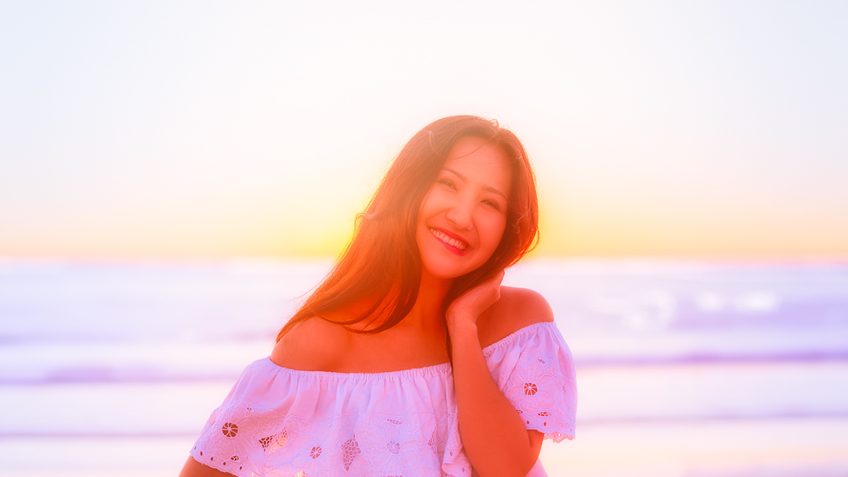 vintage Retro beach Sun woman girl Beautiful sunset Ocean sea water sand Hot warm Love
