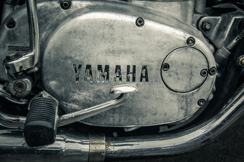motorcycle Bike vintage Retro garage mecanics Motor yamaha wheels road motorbike Custom man beard ride