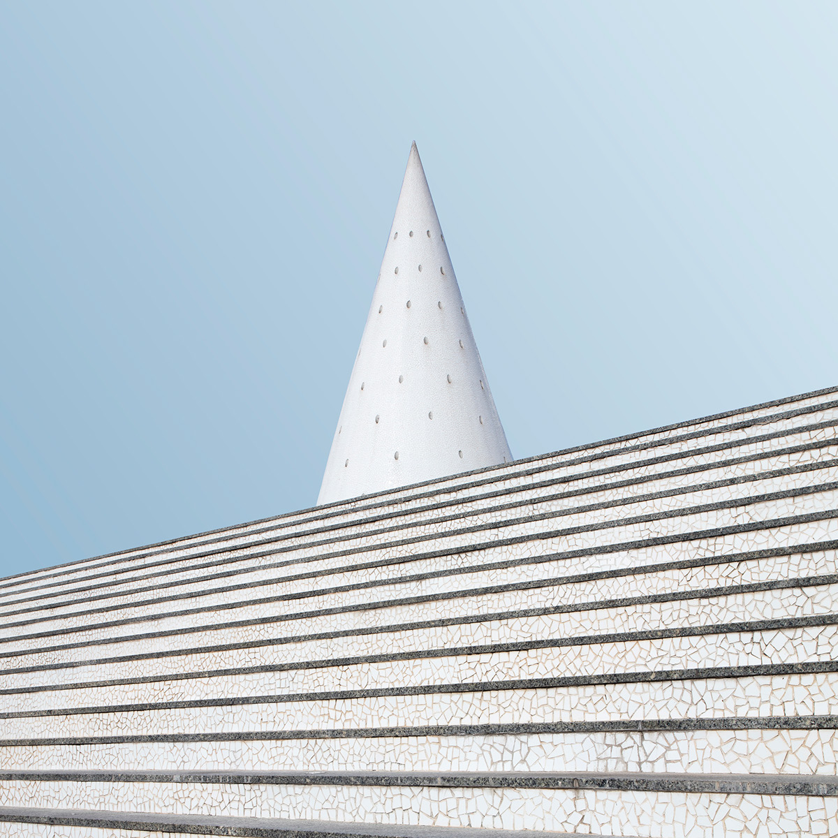 minimal Photography  valencia spain architecture modern calatrava arts and sciences symmetry buildings