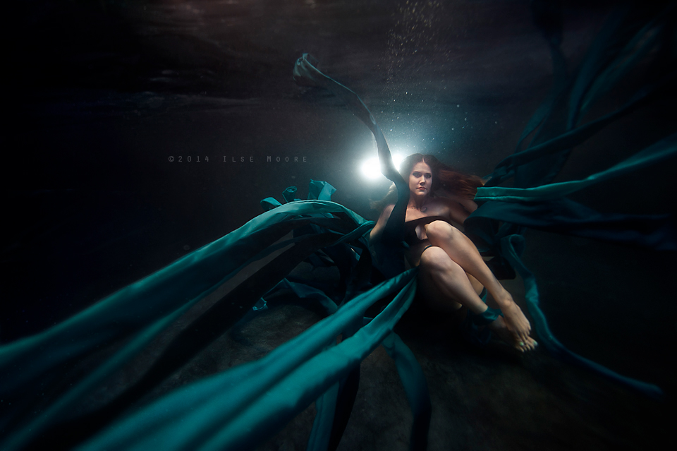 underwater UNDERWATER PHOTOGRAPHY mermaid water Portraiture visual art green dreamy surreal Character ethereal model