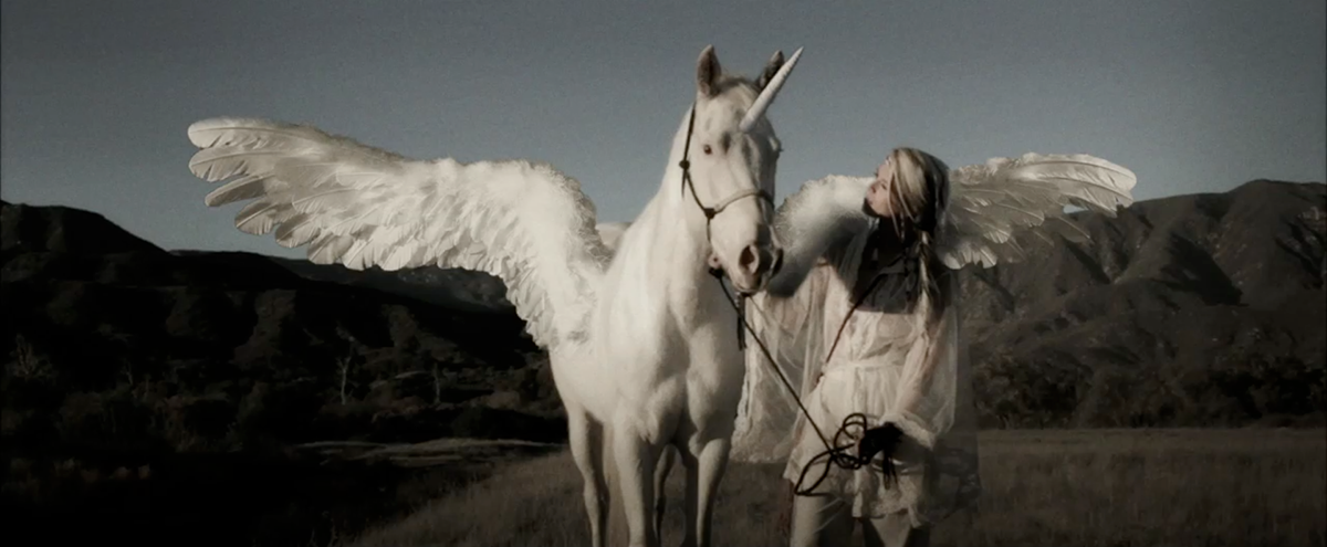 gypsy-pop gypsypop edm music video horses Fur pelts visual kei rae okino