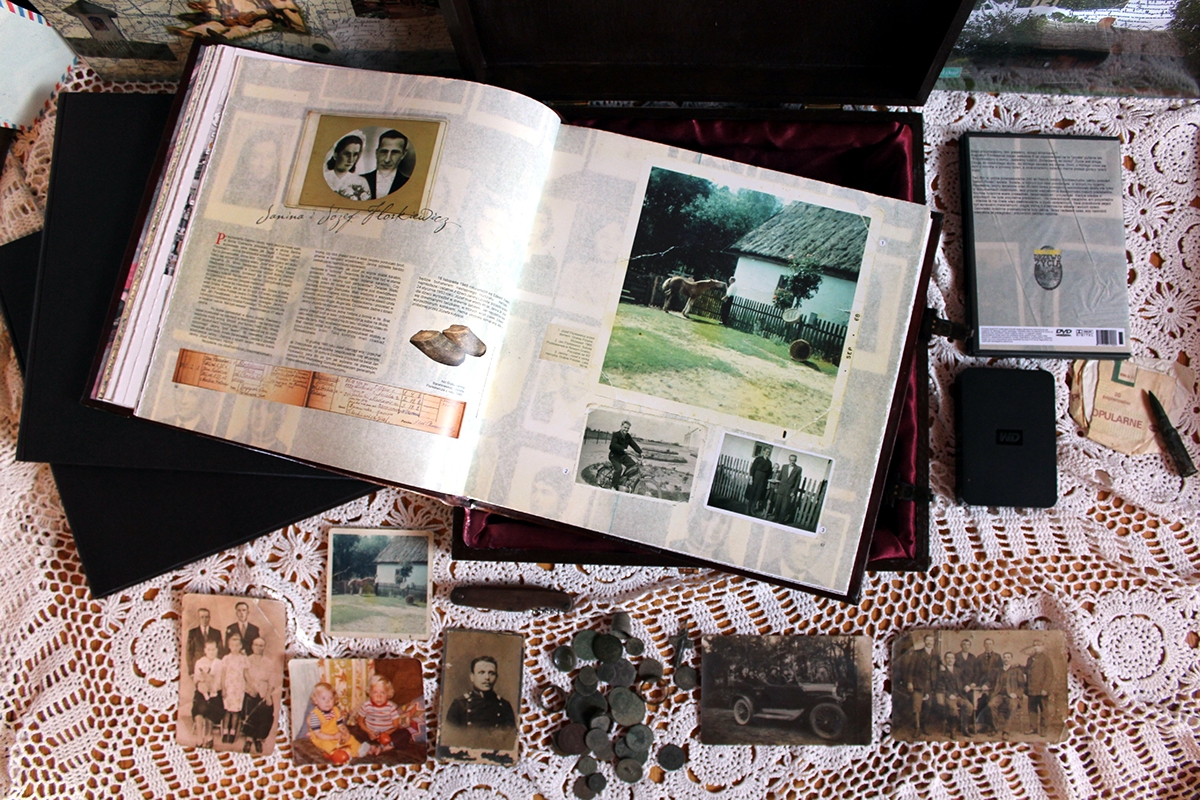 family book Chronicle kronika instagram rodzina history genealogy