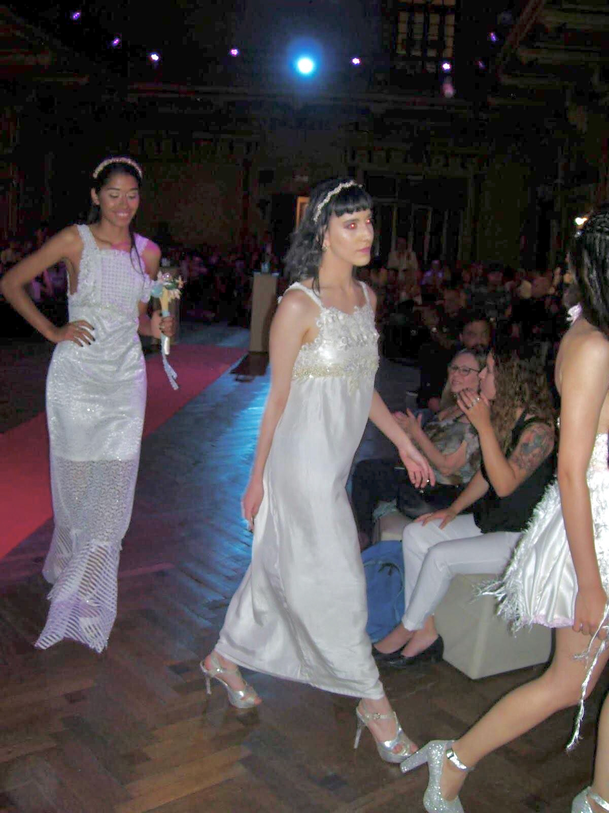 artesanales bodas bordados novias novias modernas nupcial Vestido de novia vestidos