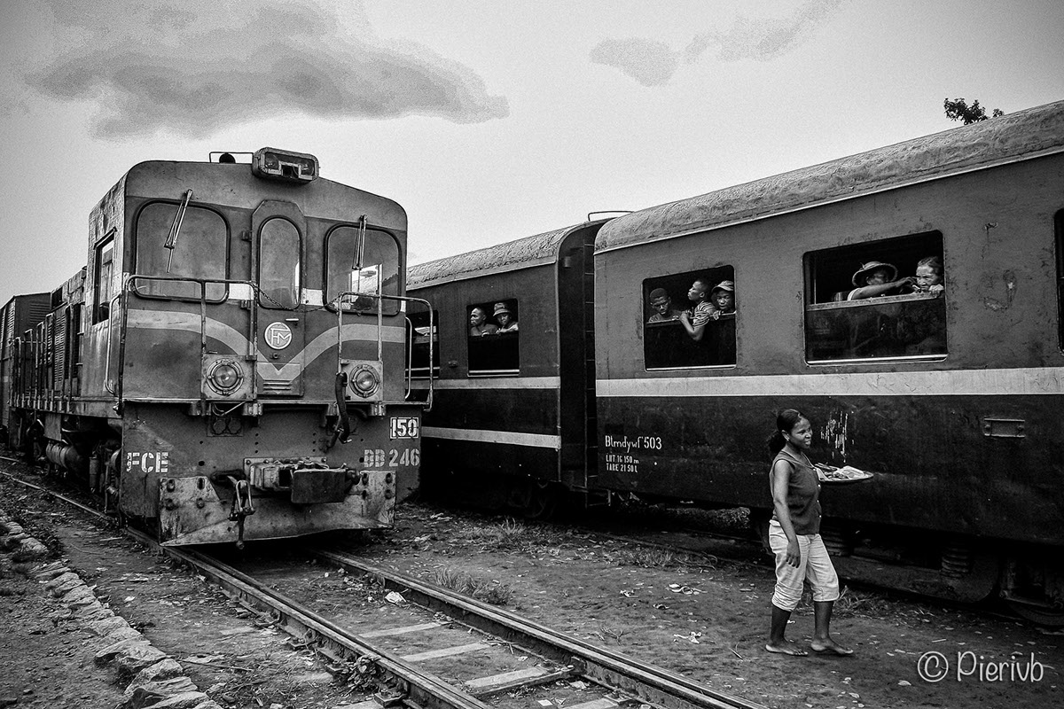 madagascar  train Authentic black and white Ethnic africa african human babelon people life lifestyle