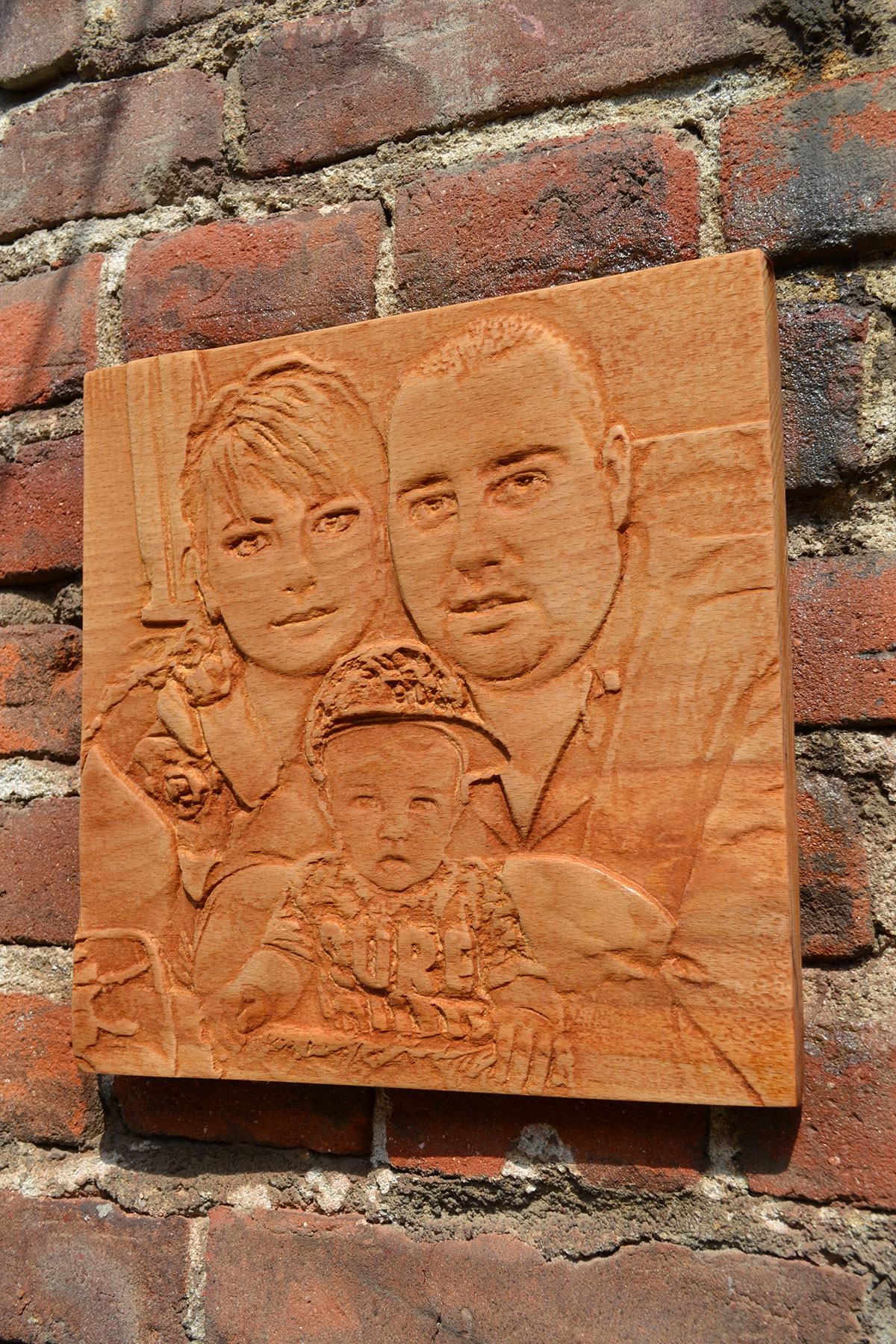Wooden carved photo on Cvetelina's frends