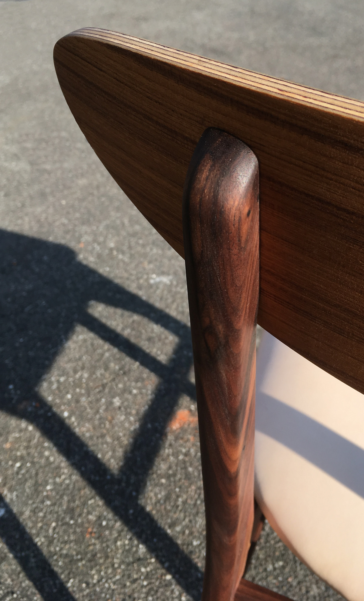 #cabinetmaker #chair #danishdesign #Farstrupfurniture #handmade #leather #scandinaviandesign #teak #woodworking walnutwood