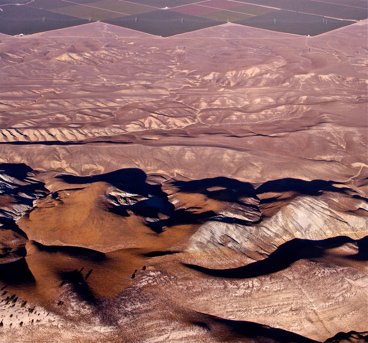 California terrain texture pattern shape surreal