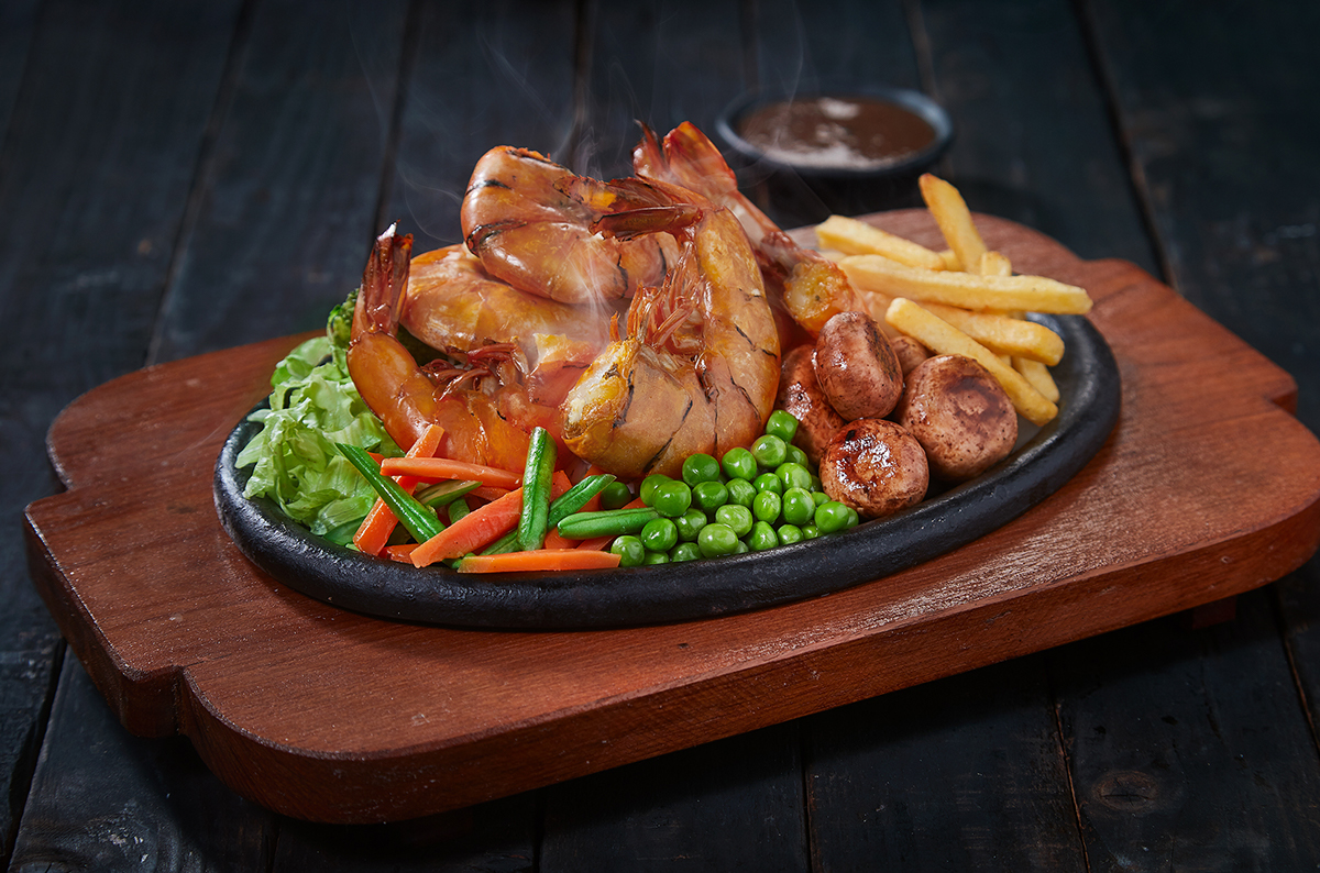 sizzlers meat restaurant menu vegetables GRILLED MEAT food photography