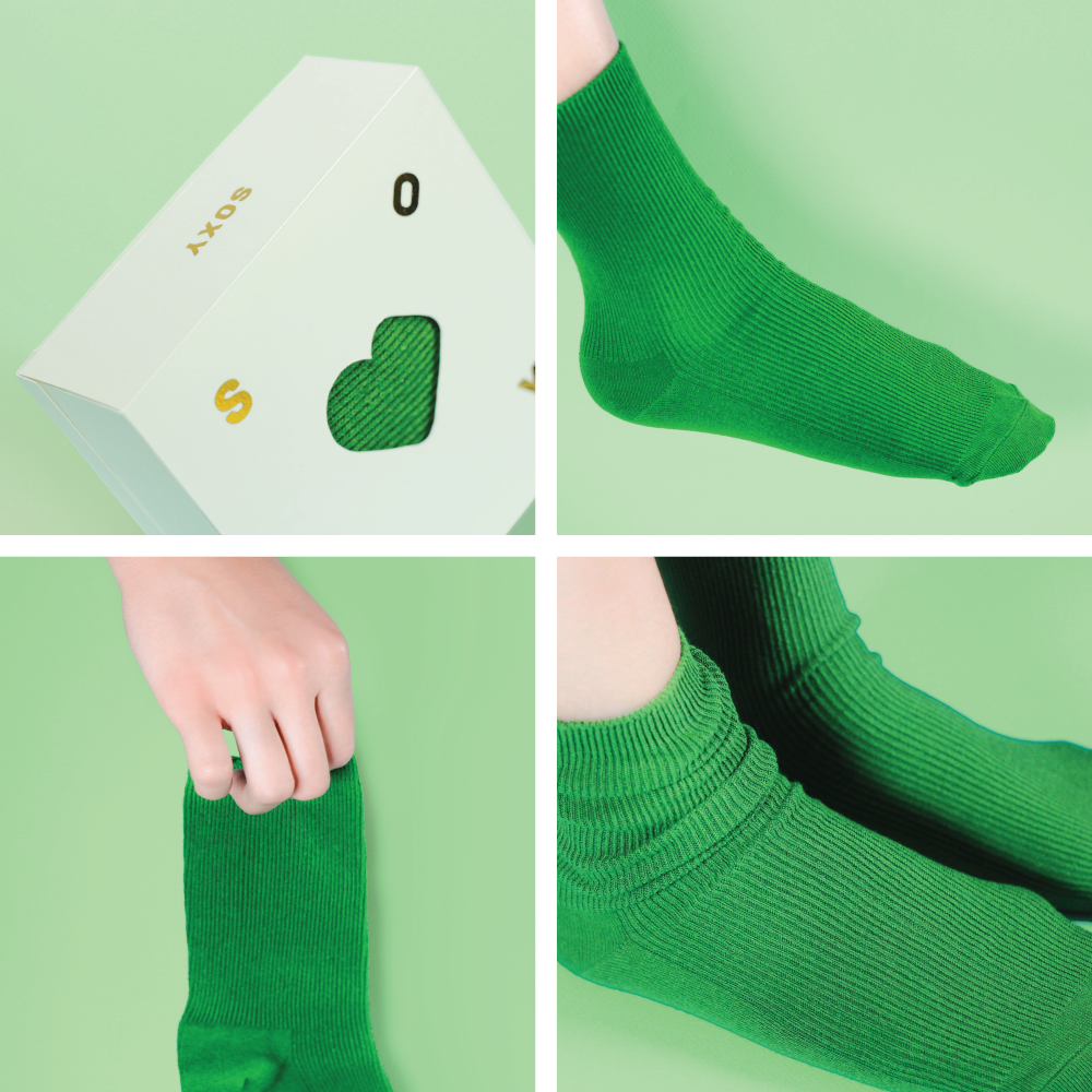 Packaging box socks colorful cute feet brand risd Photography  Fashion 