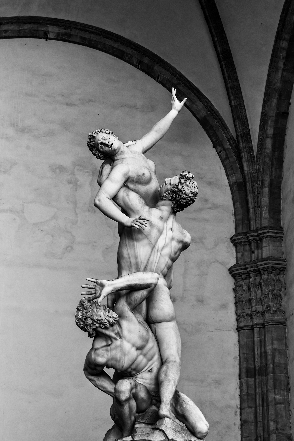 italian  Renaissance  statue  Drmatic  gritty  Grunge  dark  emotional  pain  fear  black and White