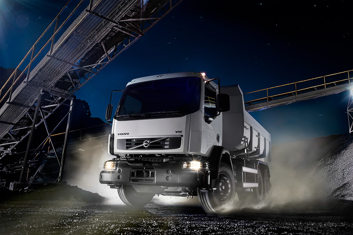 Volvo trucks Advertising  photoshop retouching  Truck creative retouch Transports transportation automotive  