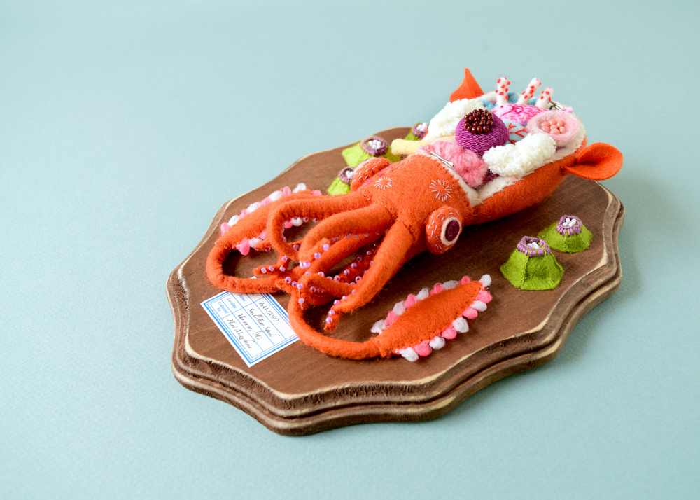Squid felt felt sculpture soft sculpture hine mizushima art craft handmade toy 水島ひね