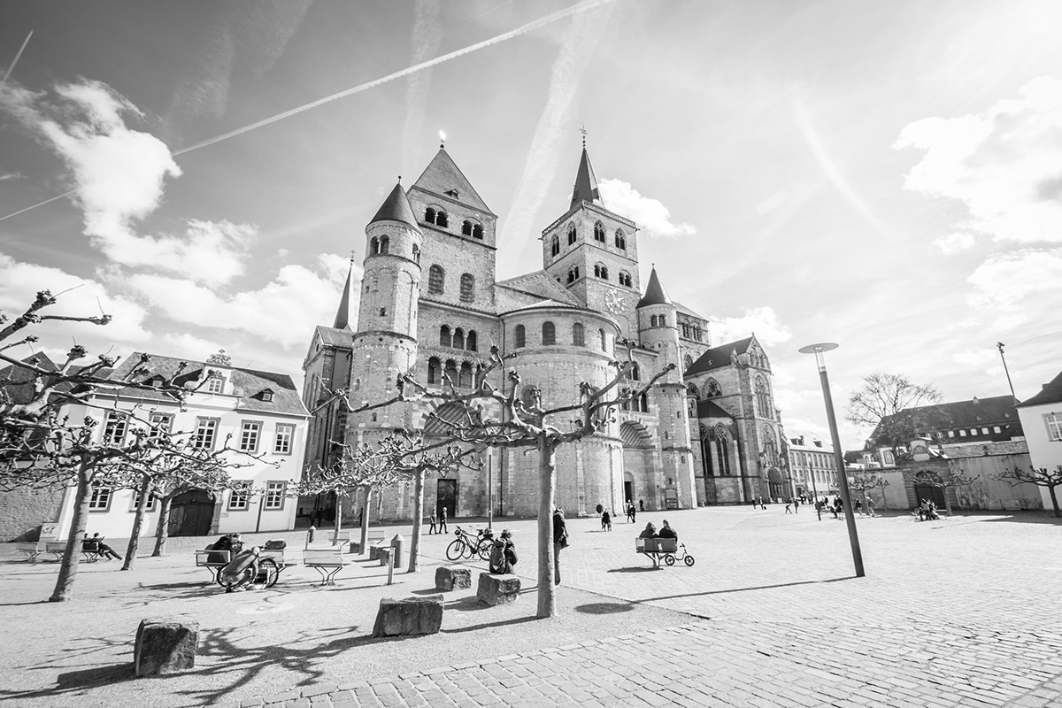 black white bw city cityscape germany old roman summer sw trier
