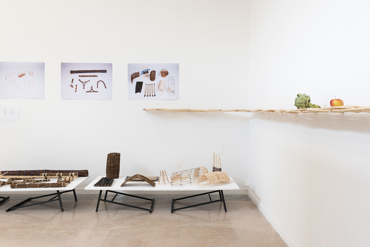 Shelf furniture design wicker weaving Breading variation modularity Space  craft
