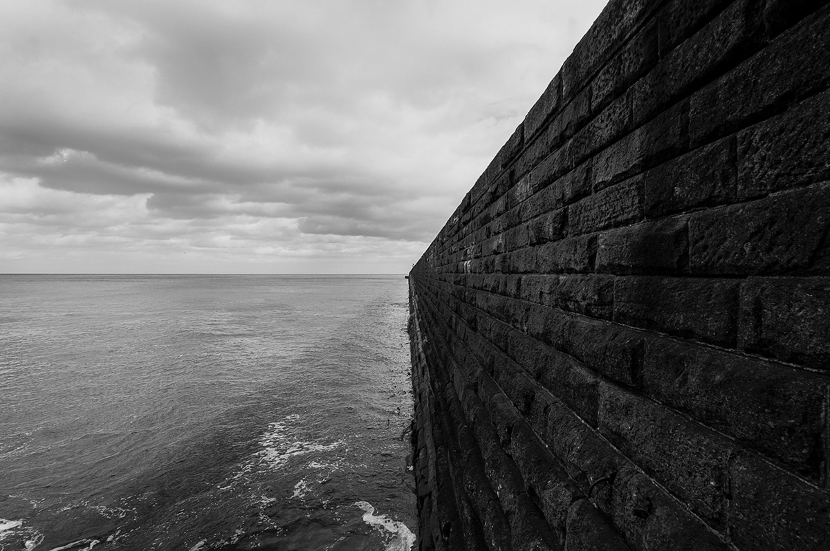 robart monochrom north east england priory pier Tynemouth Seaham sea SKY black and white