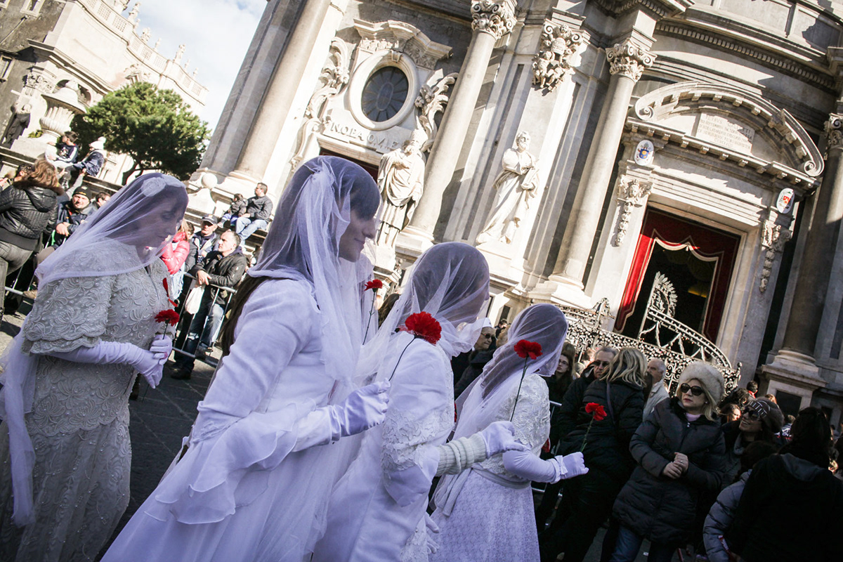 religion femminism theater  sicily Italy catania