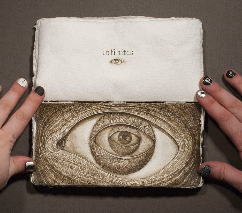 artist’s book artbook book SENTENTIA Latin eye eyes sphere package Bookbinding inside-outside watercolor Paper of manual manufacturing