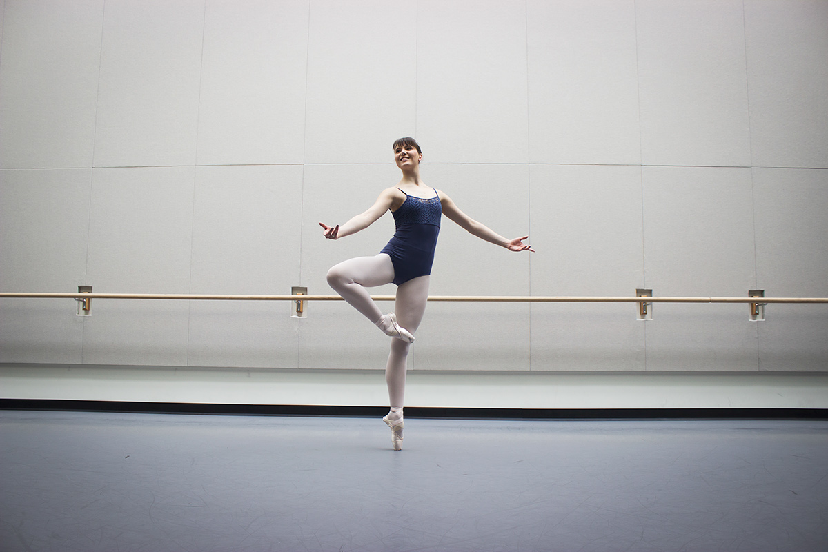 DANCE   ballet pointe modern