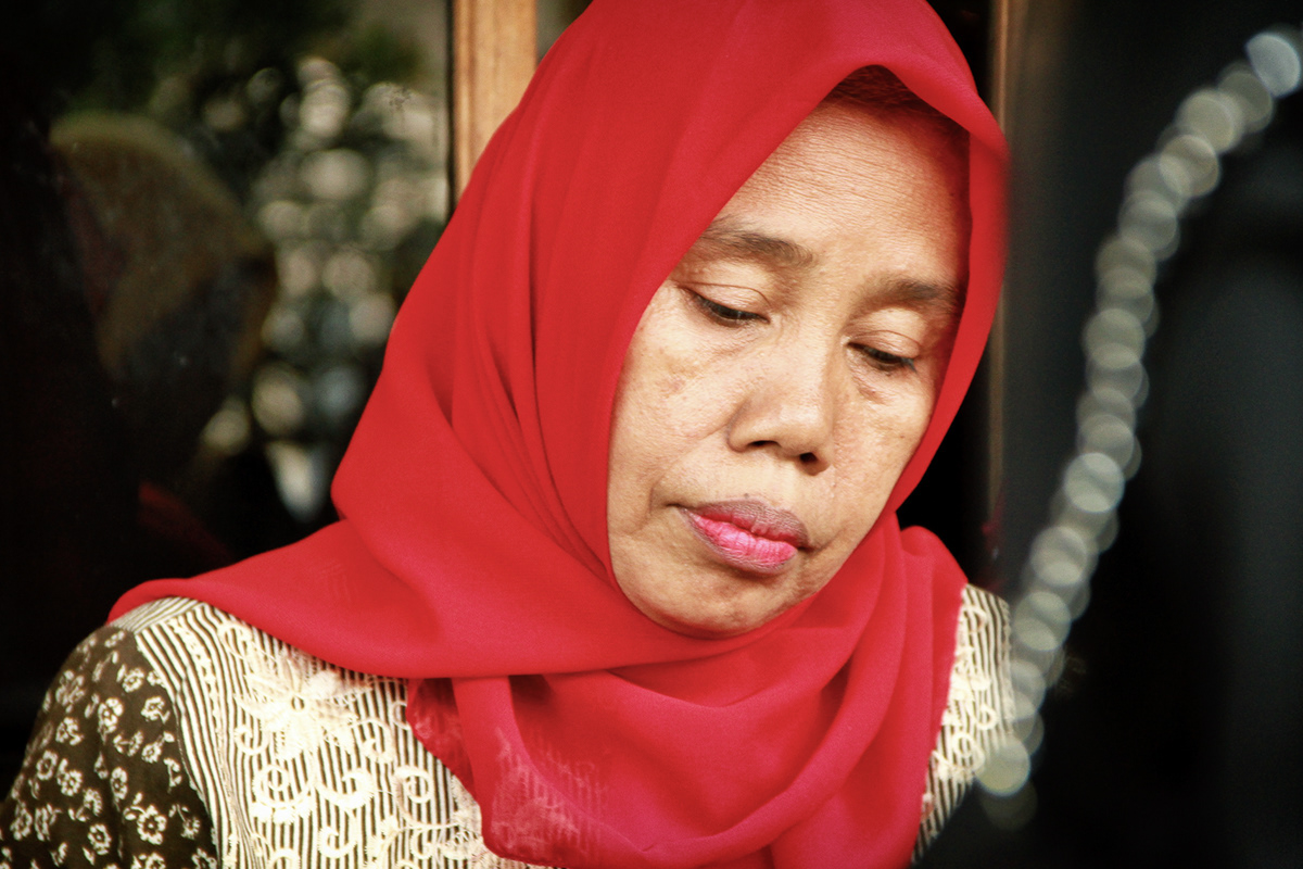 indonesia women religion islam jakarta portrait
