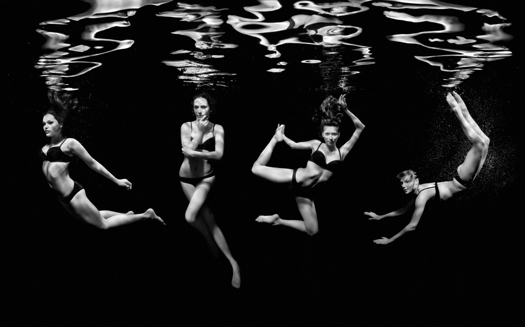 fashion photography underwater indoor underwater studio underwater lingerie swimsuit