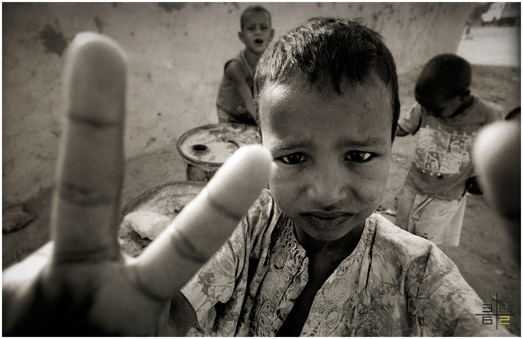 Saharawi  children  people   Africa  algeria  refugee black&whites kodak Nikon nikonscan Sahara desert