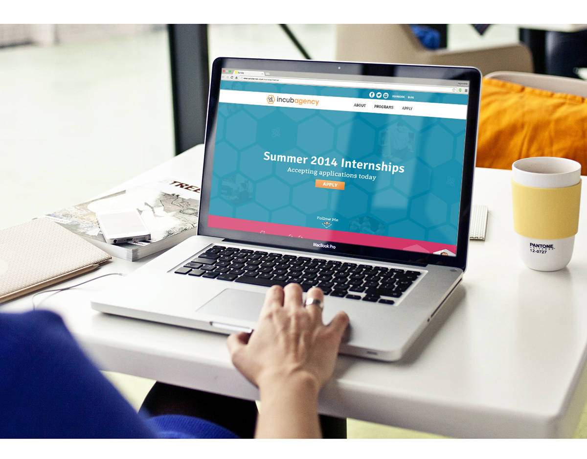 internship Digital Operative website layout logo