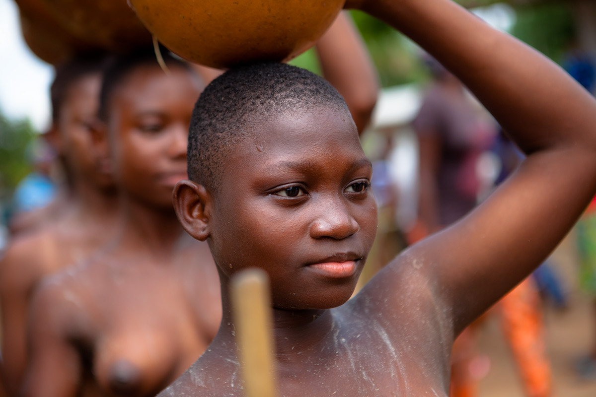 Ghana krobo photo photographer Ethnic africa girls beads Travel Canon wear initiation tradition