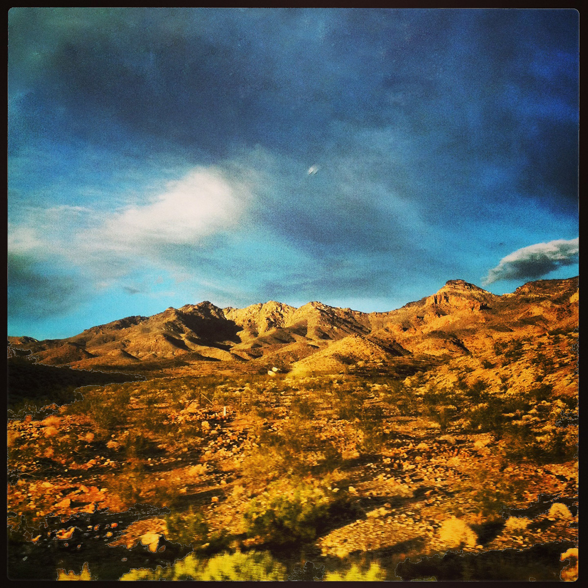 instagram iphone Travel usa Canada roadie road trip road trip Vegas Las Vegas California desert nevada arizona