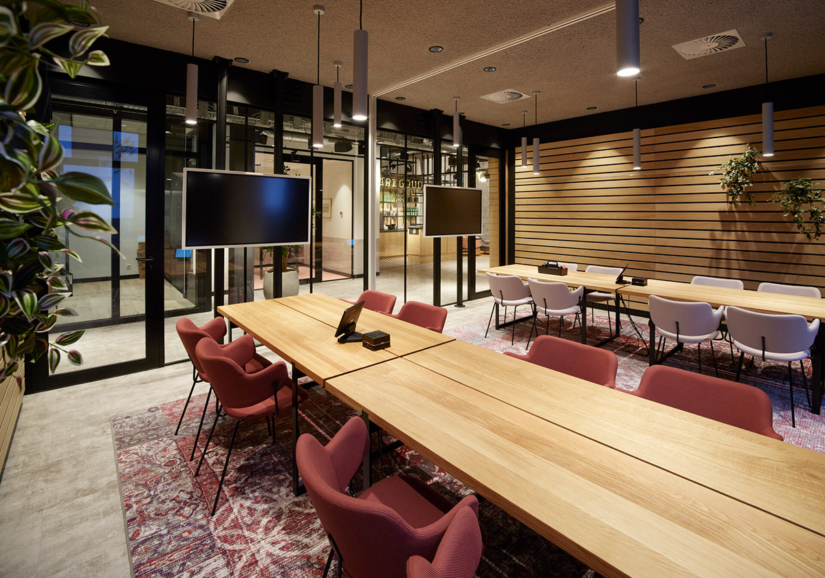 Bank banking coffee bar creneau international ING Netherlands Office Office Design utrecht