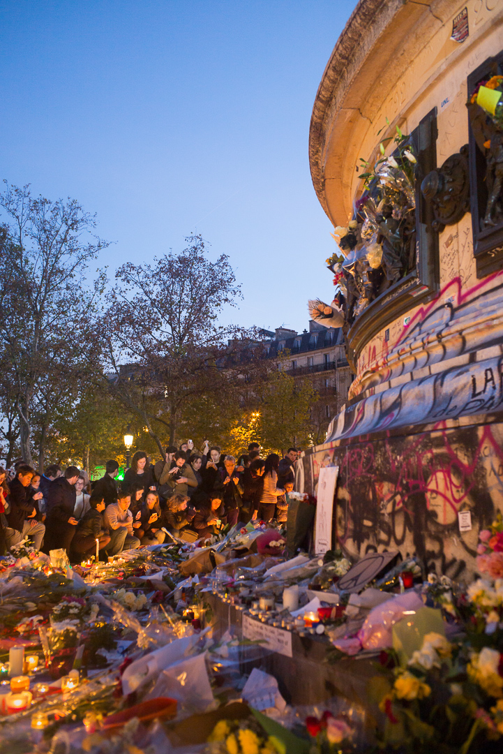 Adobe Portfolio Paris Attentats 13 novembre 2015 ParisAttacks attacks prayforparis