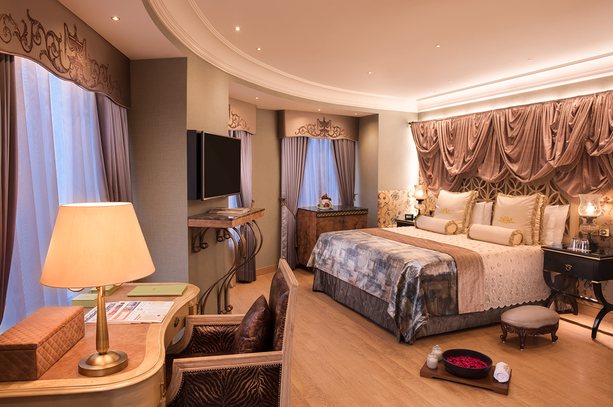Radisson BLU hotel Hospitality devang singh shreya sarawagi Interior