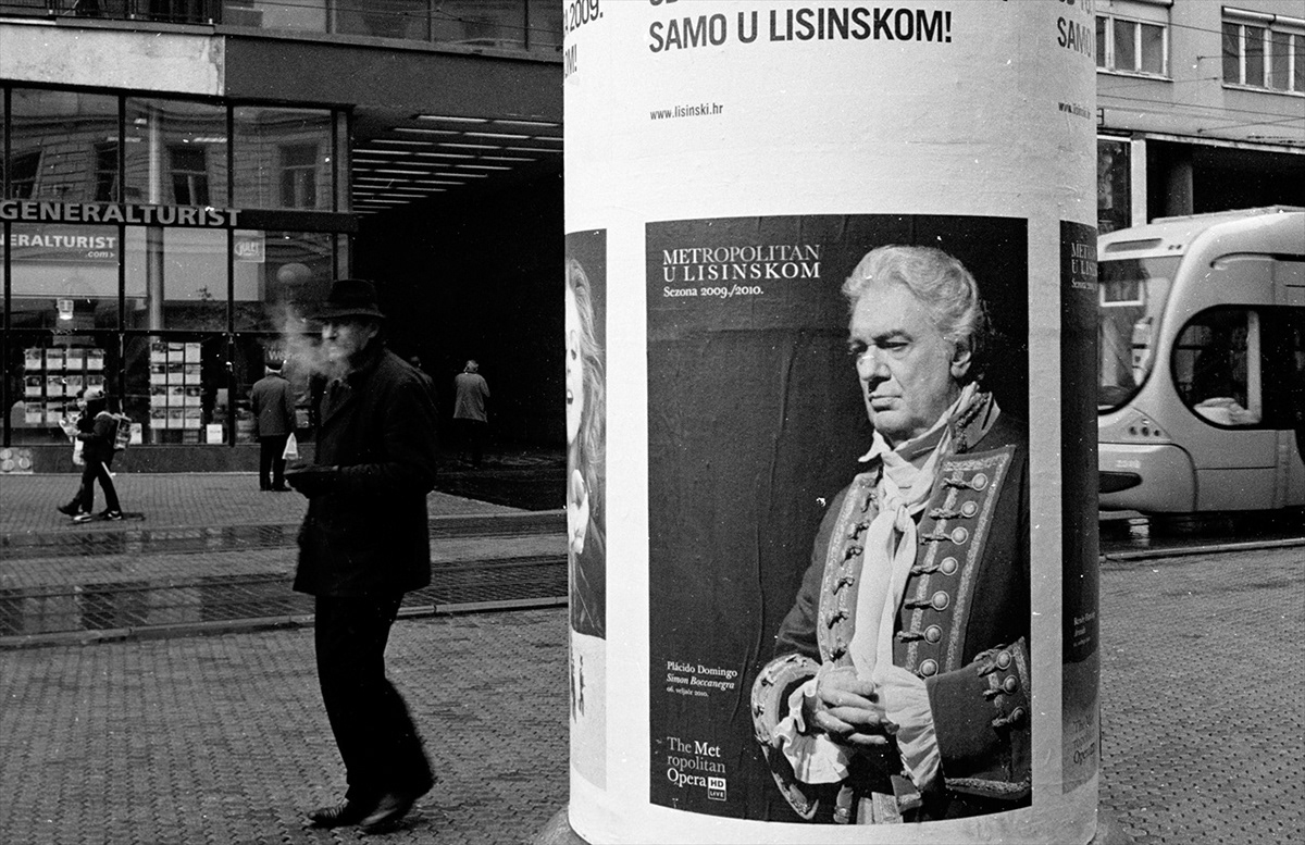 Zagreeb Croatia photo black and white color life Street photogtaphy wonderland politics society 2010