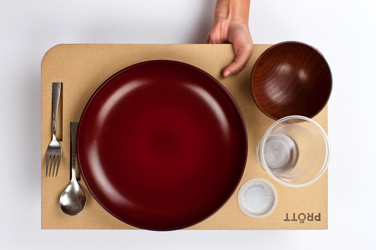 blind Food  tray prott product design awakening the senses Sustainable environmentally friendly Braille spoon fork plates One hand food court