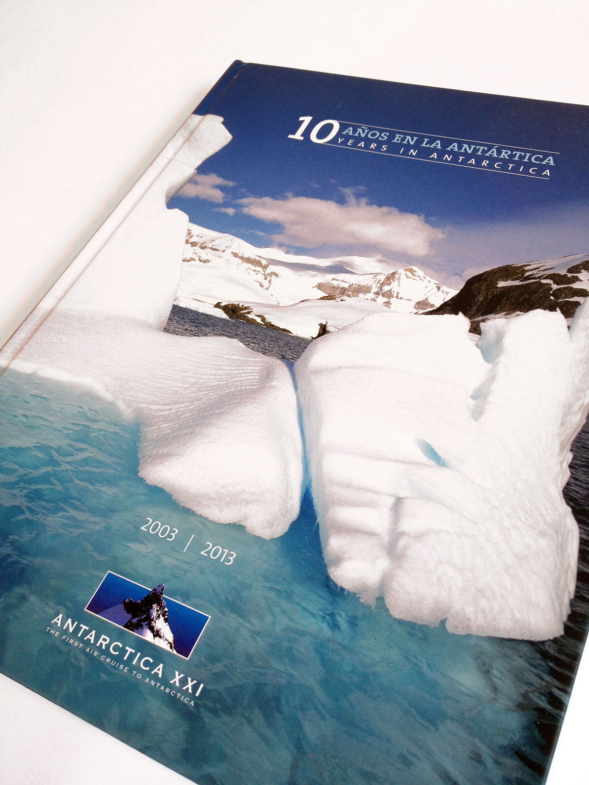 anratcticaxxi chile diseño diseñoeditorial danielahanna nicolaspiwonka piwonka ocholibros Fotografia paisajes hielo