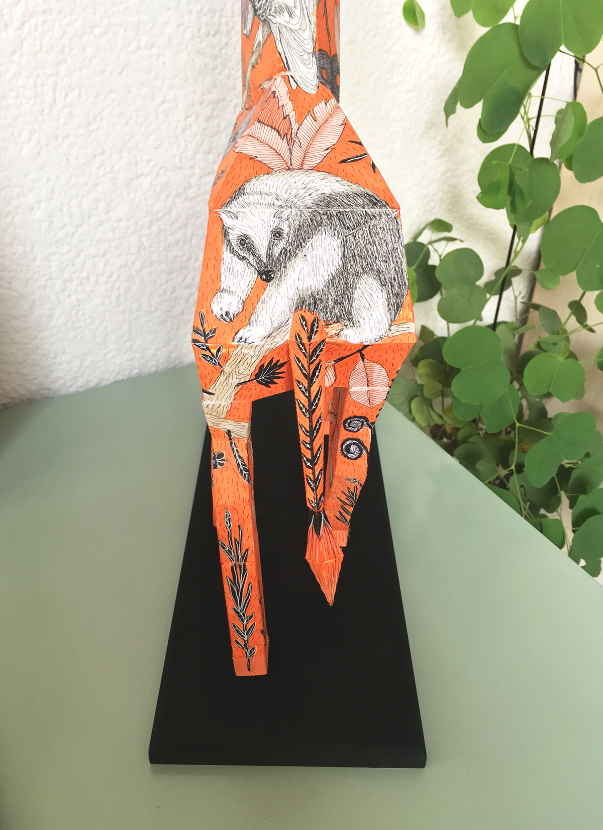 giraffe paper sculpture ILLUSTRATION  ink chartpak indi maverick intervention