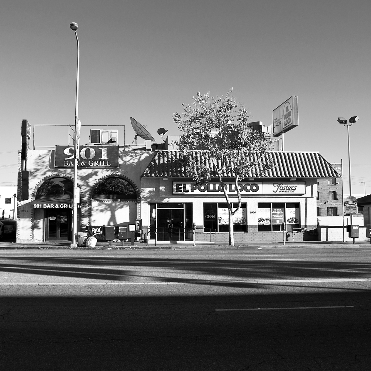 photograph photo series Documentary  typology Los Angeles figuera black and white