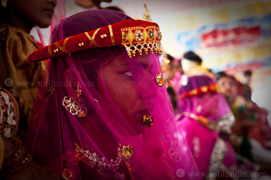 India  Gujarat  prostitution sex work NGO mass wedding  marriage trafficking Rajasthan indian village Vadia 
