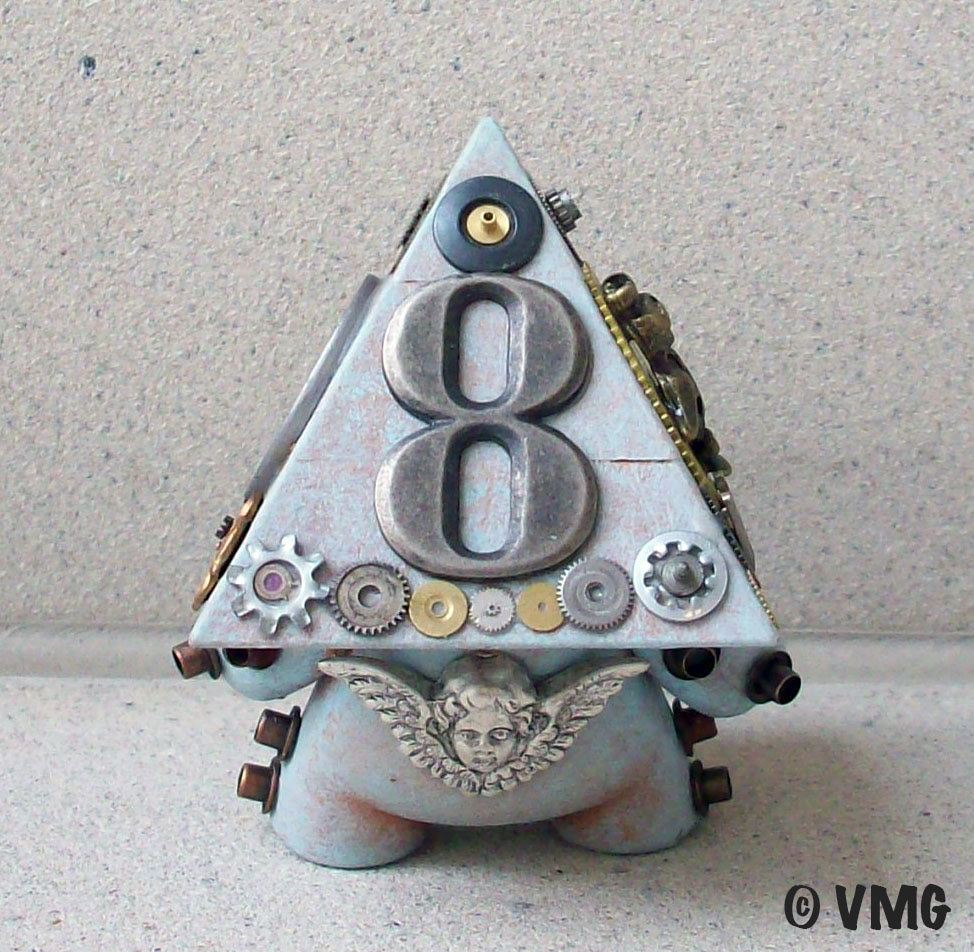 STEAMPUNK clockwork Dunny Andrew bell Custom Vinyl art toy Assemblage