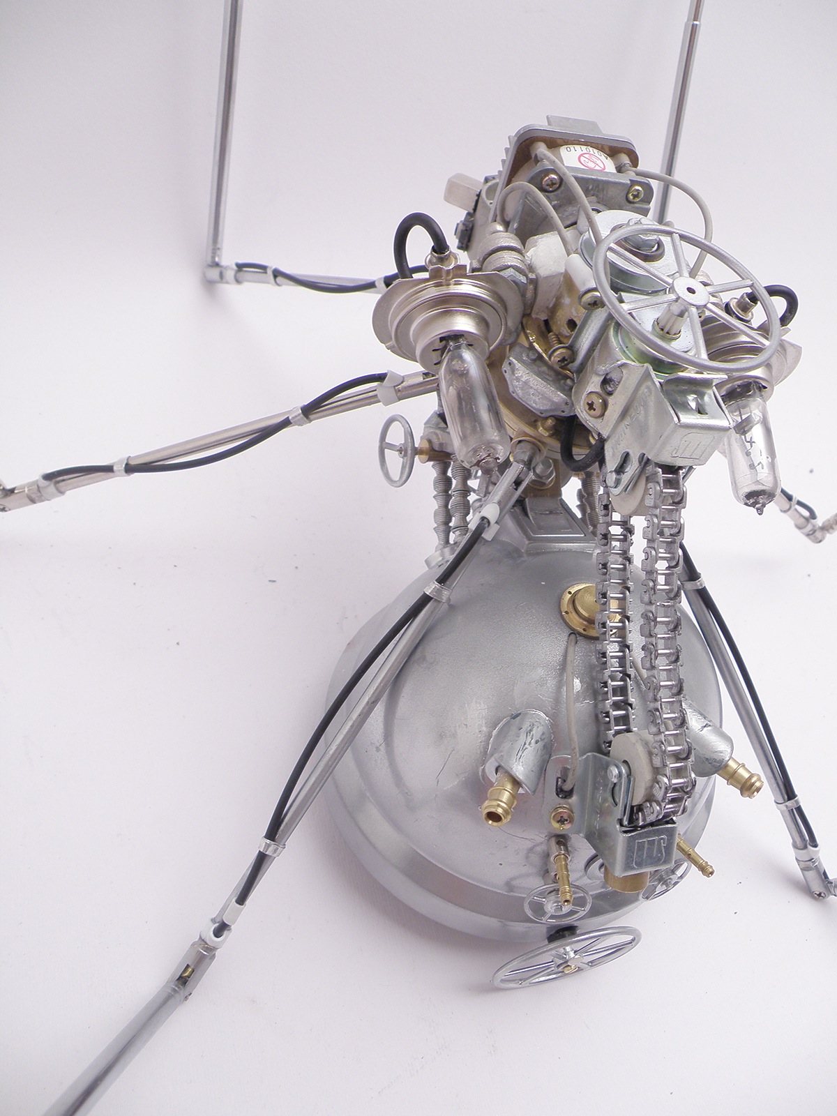 Wired magazine Kallamity Luca Zampriolo robots mechs design spider sculpture kitbash concept design