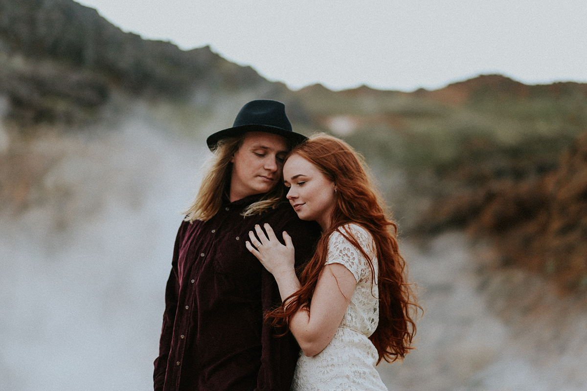 Love couple redhair elopement wedding wild iceland trash the dress photo shoot session