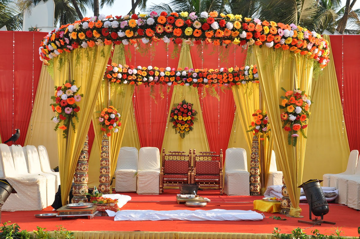 Indian Wedding is expensive wedding . Decoration Wedding Ceremony Hall