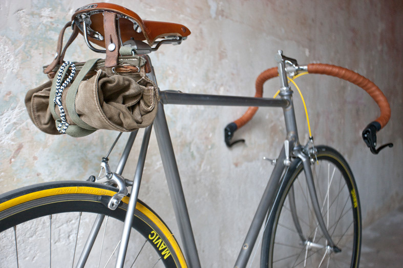 Bicycle Bike restoration lobocycle vintage design brooks england saddle Custom Campagnolo Titan stem handmade daniel marques