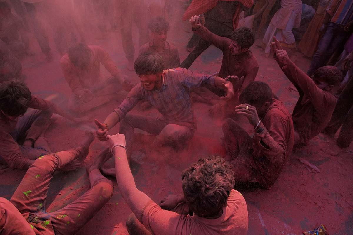 Adobe Portfolio colour festival holi India Travel krishna mathura Nandgaon temple