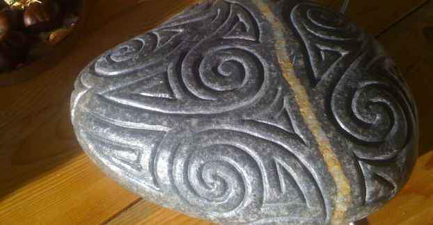 stone carving Celtic Patterns