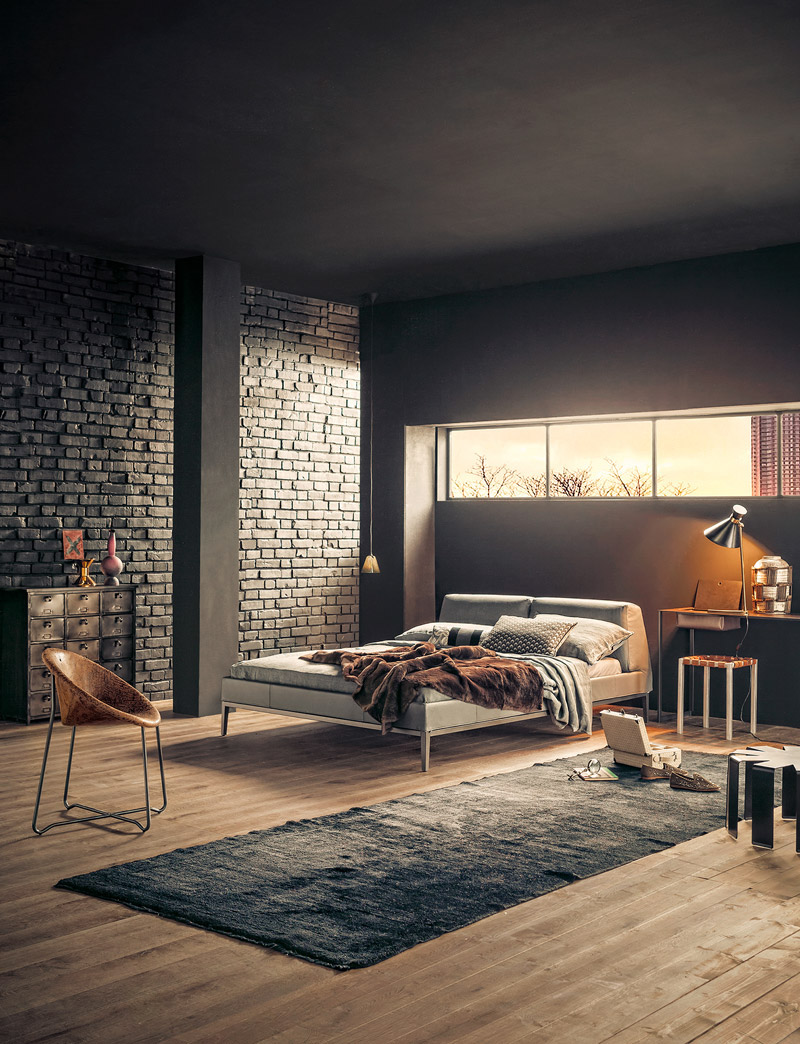 styiling Bruno Tarsia photo Lorenzo Pennati Style interiors design black metallic luxury living