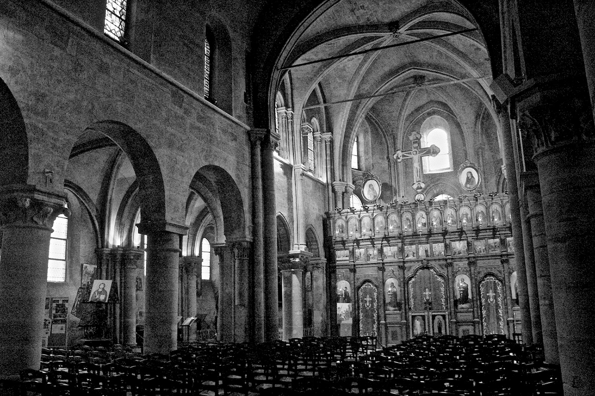 Paris Saint-Julien le Pauvre Saint-Séverin Saint-Germain de Prés Saint-Merry SAINT-GERMAIN L'AUXERROIS churches architecture