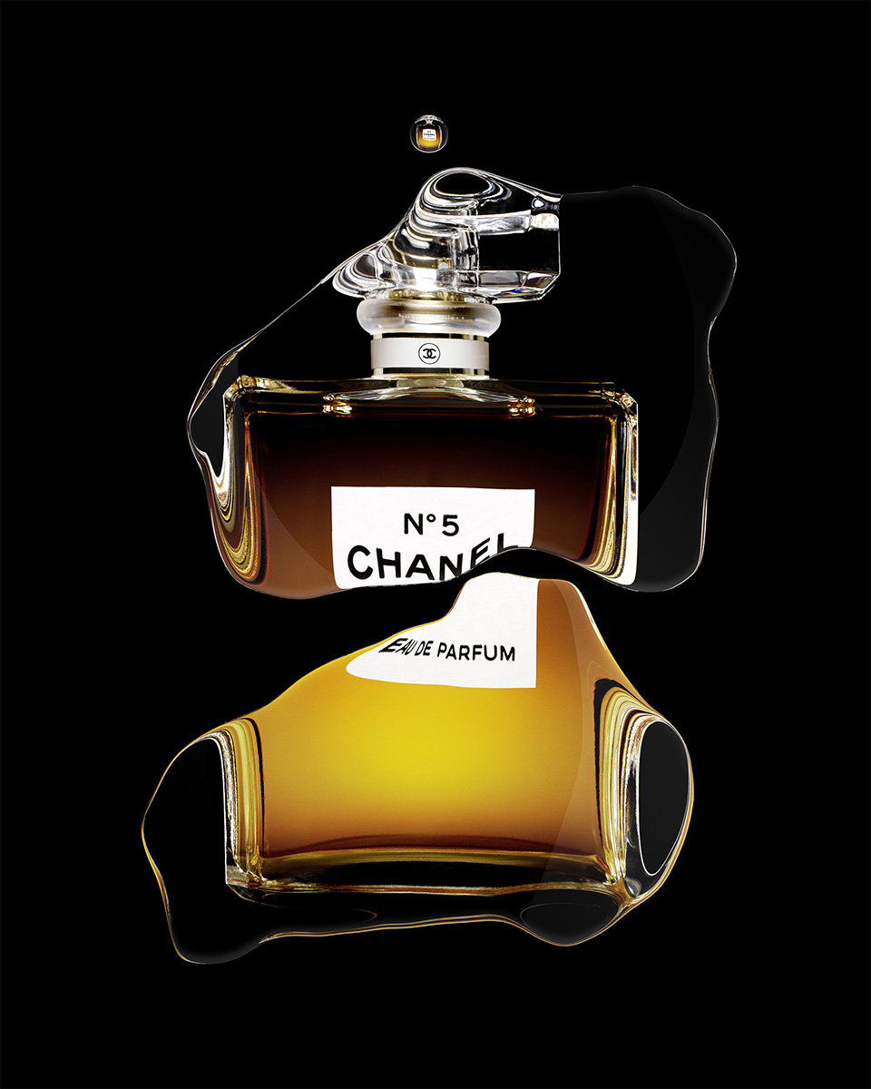 chanel Dior hermes n°5 EAU SAUVAGE parfums fragance THIBAULT BRETON still life luxe campaign Hight Definition Perfumes